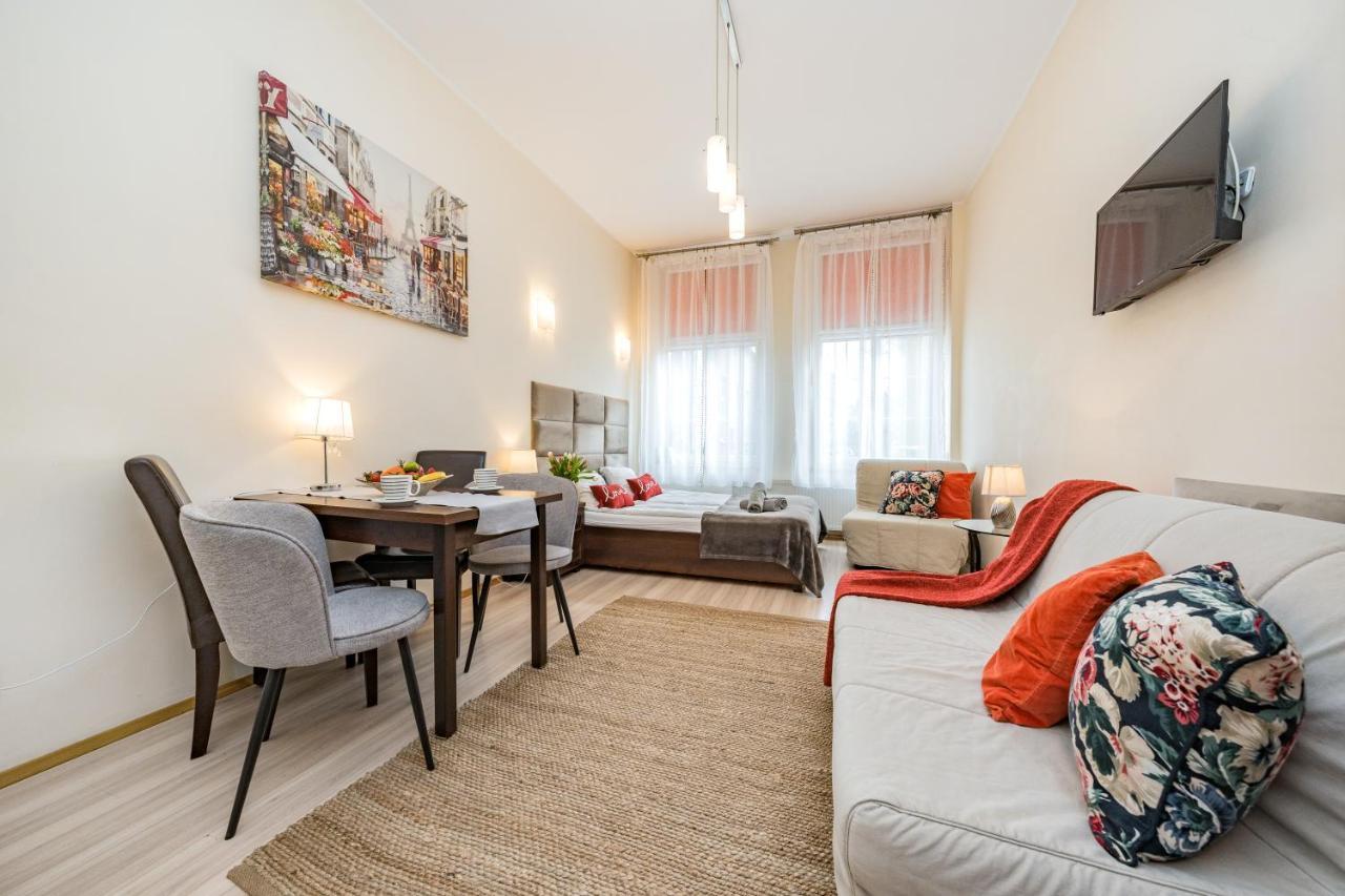 Apartamenty Przytulne Starowka Old Town Ogarna Gdansk Dış mekan fotoğraf